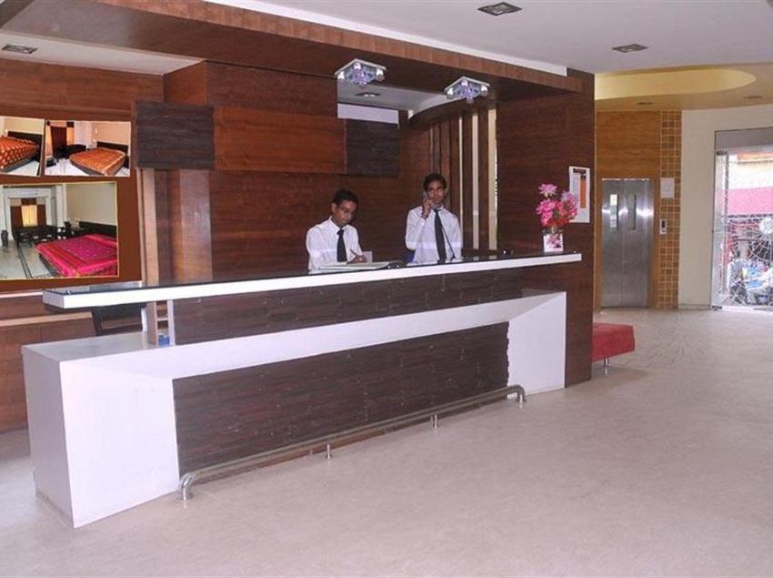 Hotel Rajwada Inn & Club Udaipur Luaran gambar
